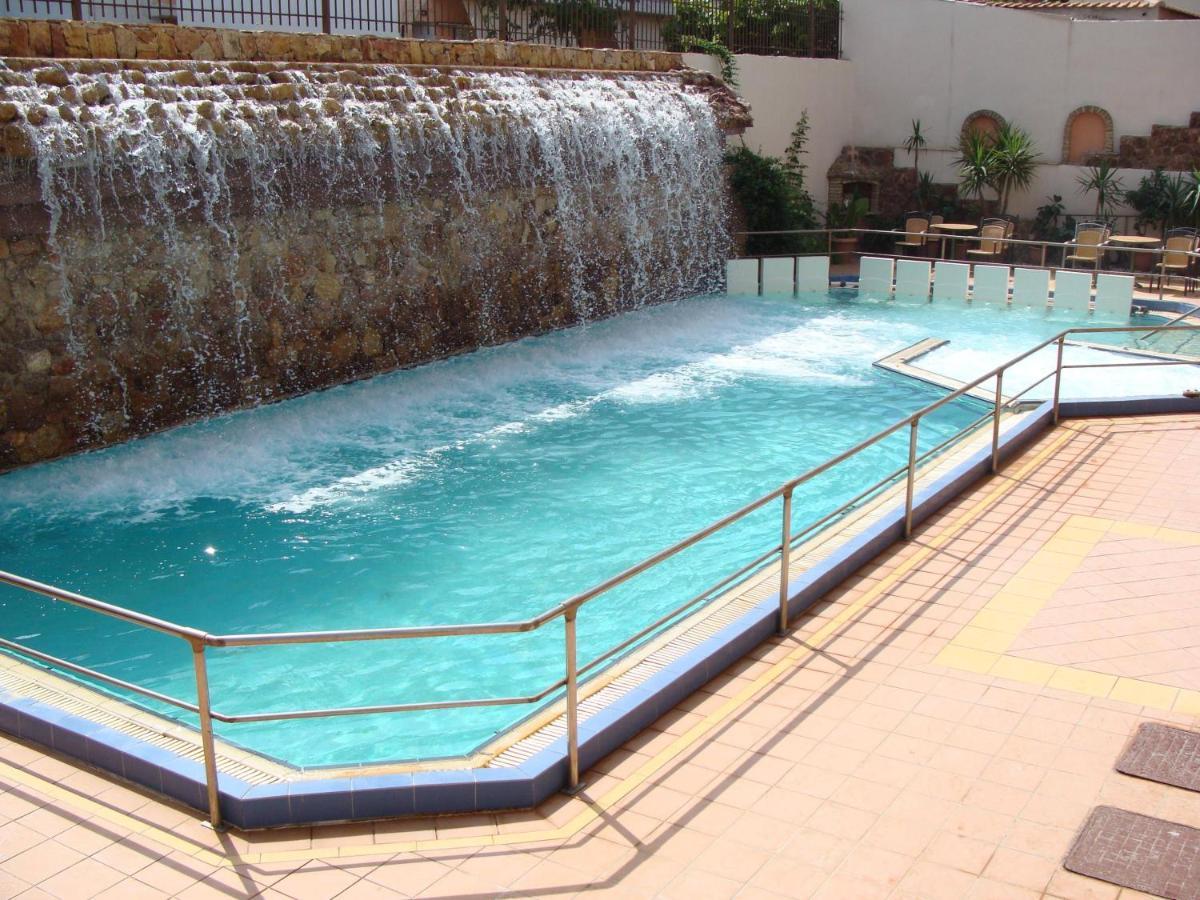 Kapolos Spa Hotel Лутра-Эдипсу Экстерьер фото